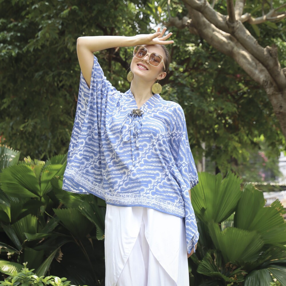 Comfortable Batik Top for Women - Hand Stamped - Image 2