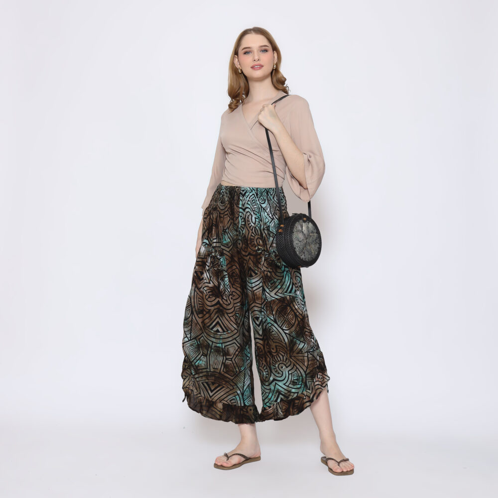 Boho Pants With Ruffle Hem - Image 7