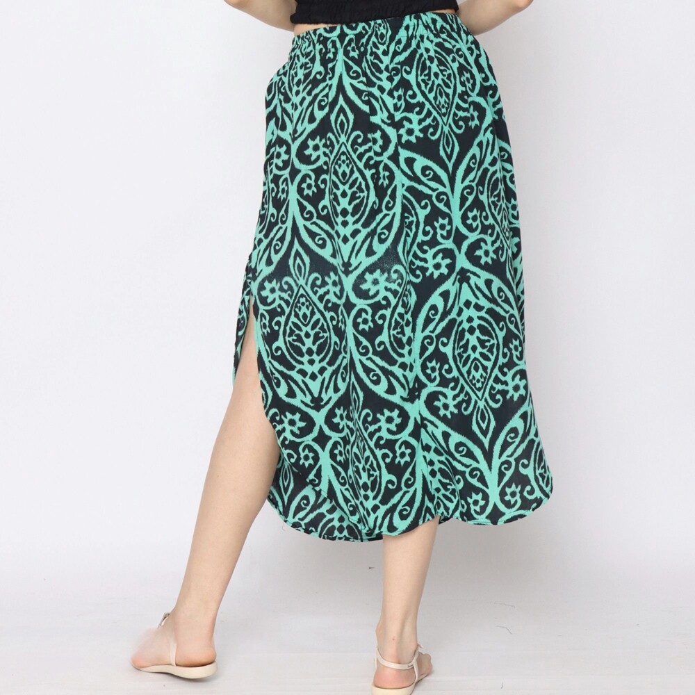 Skirt With Side Slits - No Pockets - Image 4