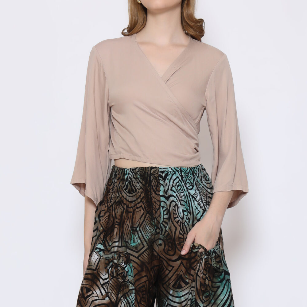 Boho Top With 3/4 Sleeves - Image 6