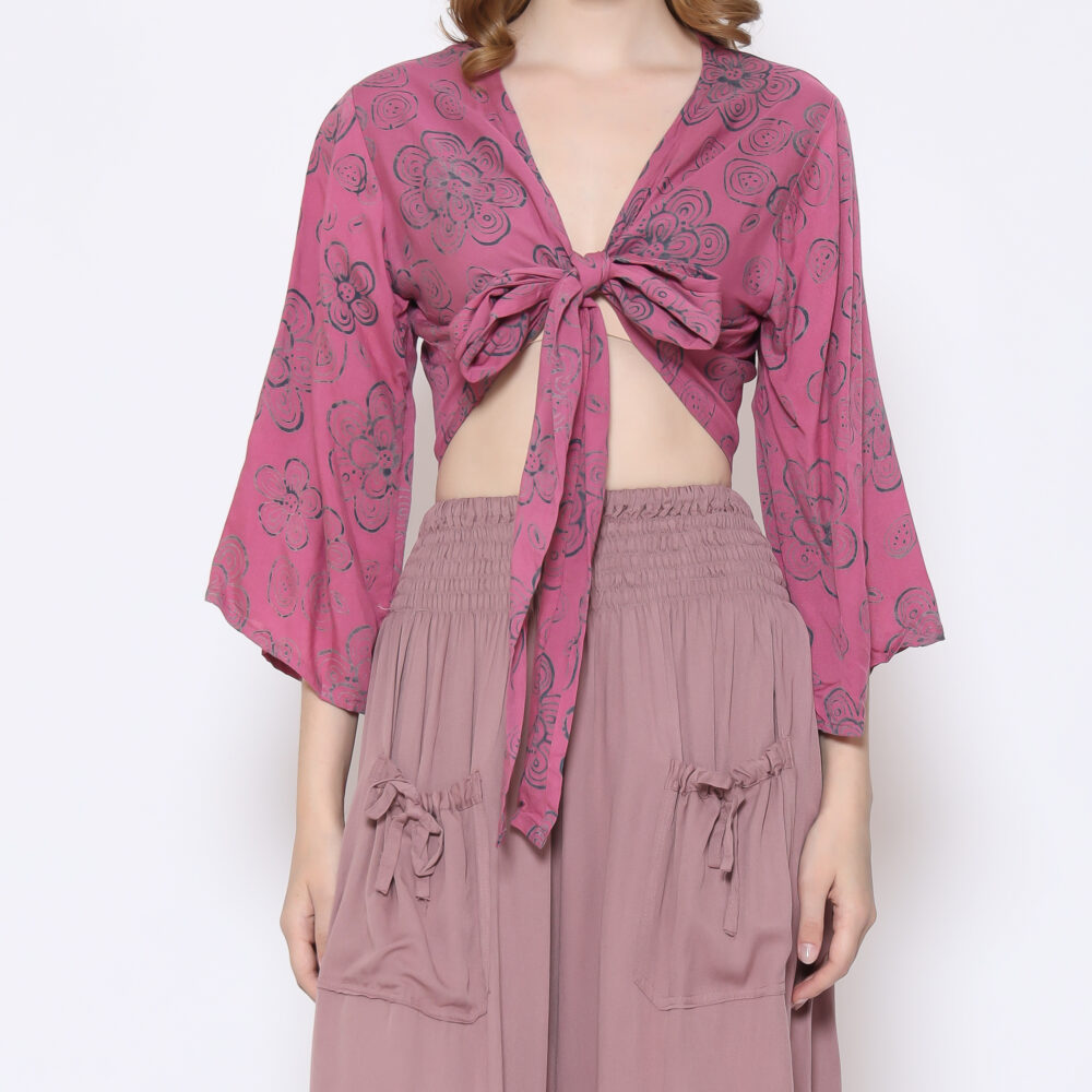 Boho Top With 3/4 Sleeves - Image 10